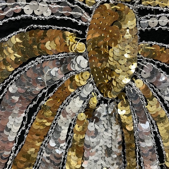 Vintage Joie de Vie Night N’ Day Intimates Sequin Butterfly top - Picture 3 of 7